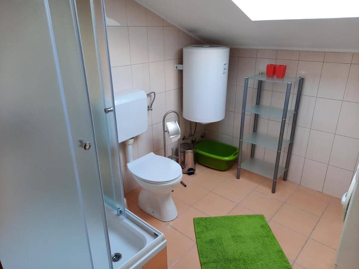 Apartman Martina Palit Exterior photo